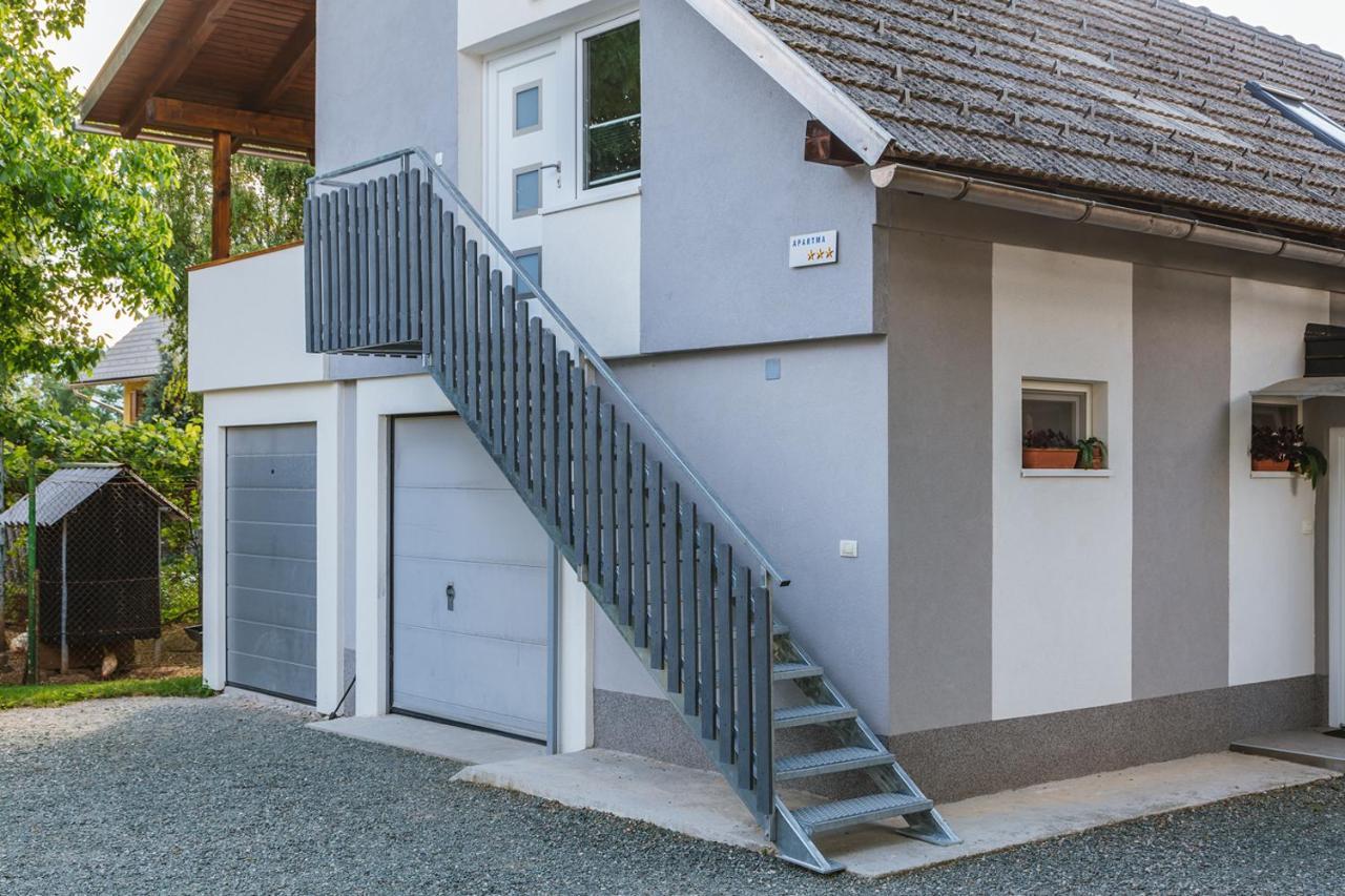Blue Door - Studio Lesce (Upper Carniola) Exterior foto